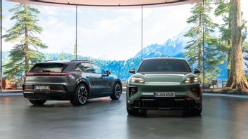 Porsche Faces Heavy Pressure In China: Selling Drops, Dealer Cuts