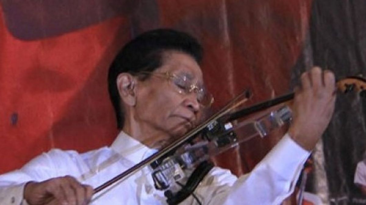 Profile Of Idris Sardi, Violinis Who Holds A Tiler Title From The Indonesian Military
