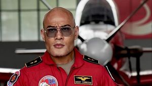 聊天“重要人物”疑似抗议官员Paslon Dharma-Kun未被邀请,Deddy Corbuzier Meradang