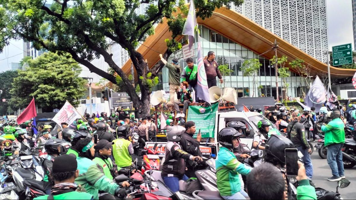 Tuntutan Tak Digubris, 50.000 Pengemudi Ojol dan Kurir Besok Kepung Istana Presiden