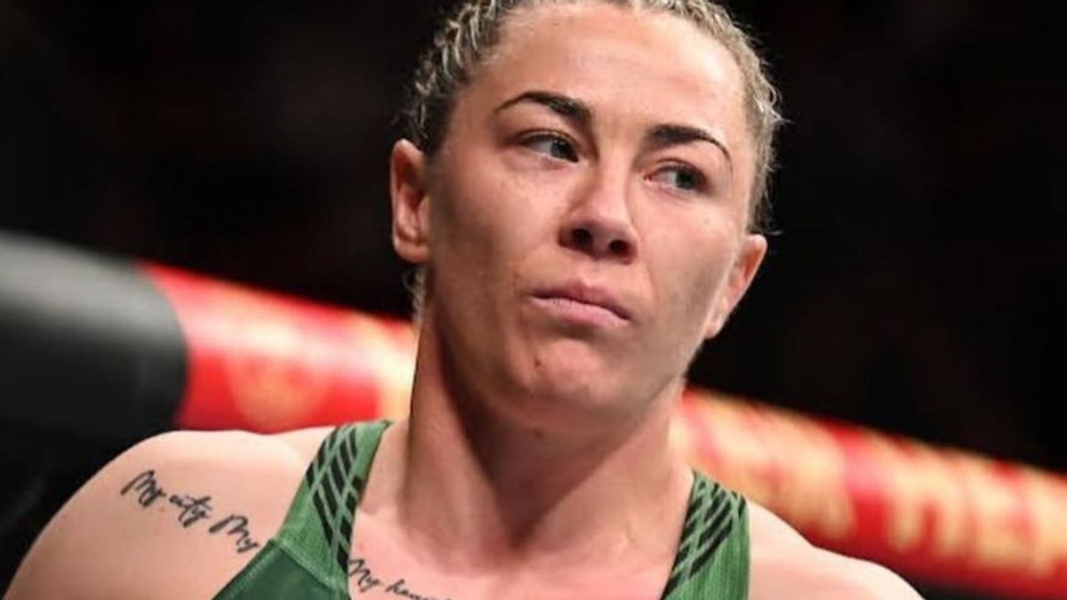 Unwilling To Brag, UFC Star Molly McCann Stays Humble And Picks Up Her Own Pet Dog Poop