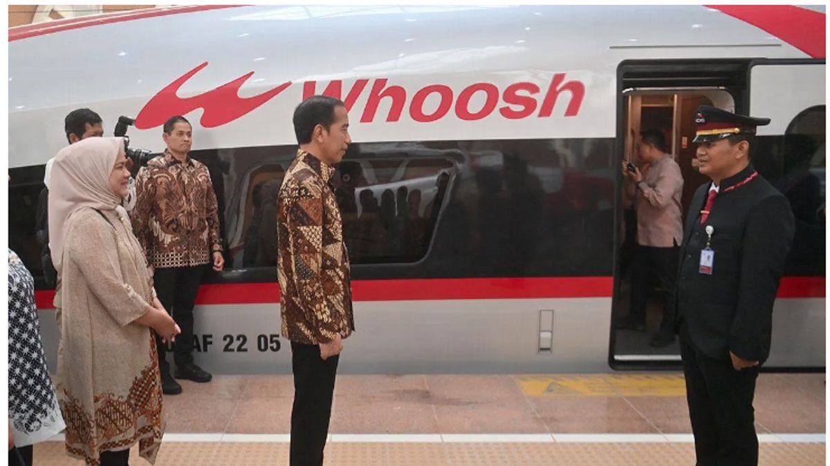 Jakarta-Bandung Fast Train With All Its Pluses And Minuses Is The History And Civilization Of Indonesian Transportation