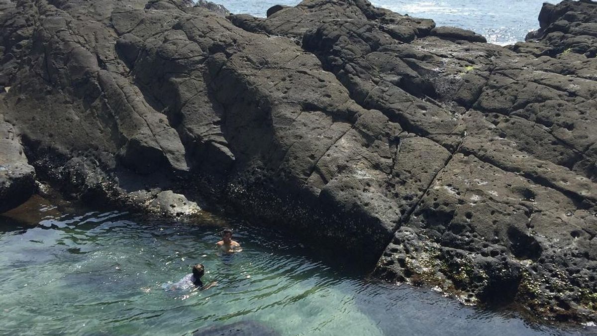 Gunungkidul Regent Veille à Ce Que Les Attractions Touristiques Soient Ouvertes Pendant Les Vacances De Noël Et Du Nouvel An Pendant Le Niveau PPKM 3