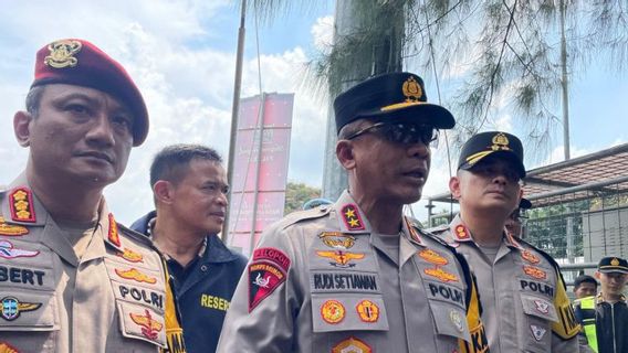 شرطة جاوة الغربية تستعد لتصميم الطرق السريعة لتلبية ذروة حركة العودة إلى الوطن