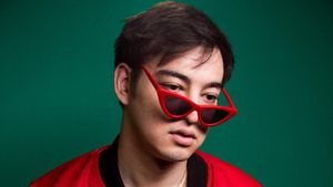 Joji Umumkan Tanggal Rilis Album Keempat, <i>Piss In The Wind</i>