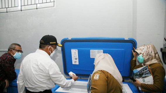 Menko PMK Muhadjir Minta Pemda Tak Tumpuk Vaksin di Gudang: Stok yang Ada Habiskan untuk Vaksinasi