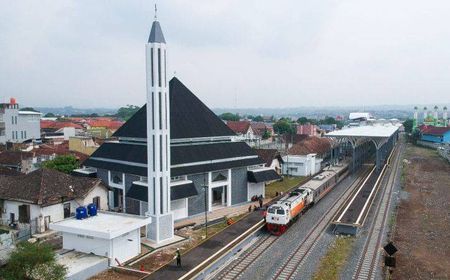 651 Ribu Penumpang Berangkat dan Tiba di Stasiun Gambir dan Pasar Senen Selama Periode Libur Lebaran 2022