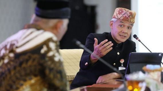 Le Gouverneur De Sumatra Occidental Rencontre Ganjar Pranowo Pour Apprendre à Accélérer La Réduction De La Pauvreté