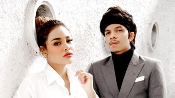 Atta Halilintar And Aurel Hermansyah's Cries Broke After Officially Getting Married