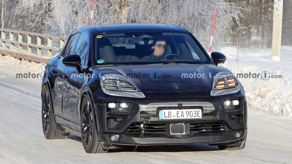 Tertangkap Kamera, Seperti Inilah Interior dan Eksterior Porsche Macan 2024