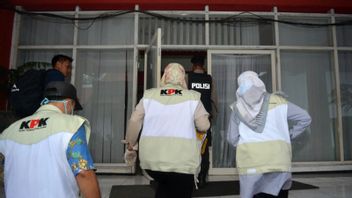 KPK Searches Unila Building, Seizes Evidence Of The Role Of Suspects In Alleging Bribery For New Student Admissions