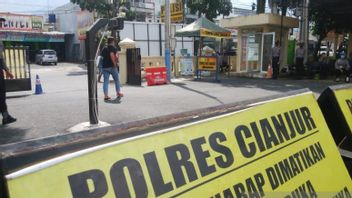 Rizieq计划在警察的Cianjur举行Tablig Akbar的拘留：当我们解散时