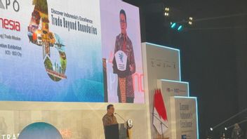 贸易部长布迪·比迪克(Budi Bidik)通过2025年印度尼西亚贸易博览会实现237.5万亿印尼盾的交易