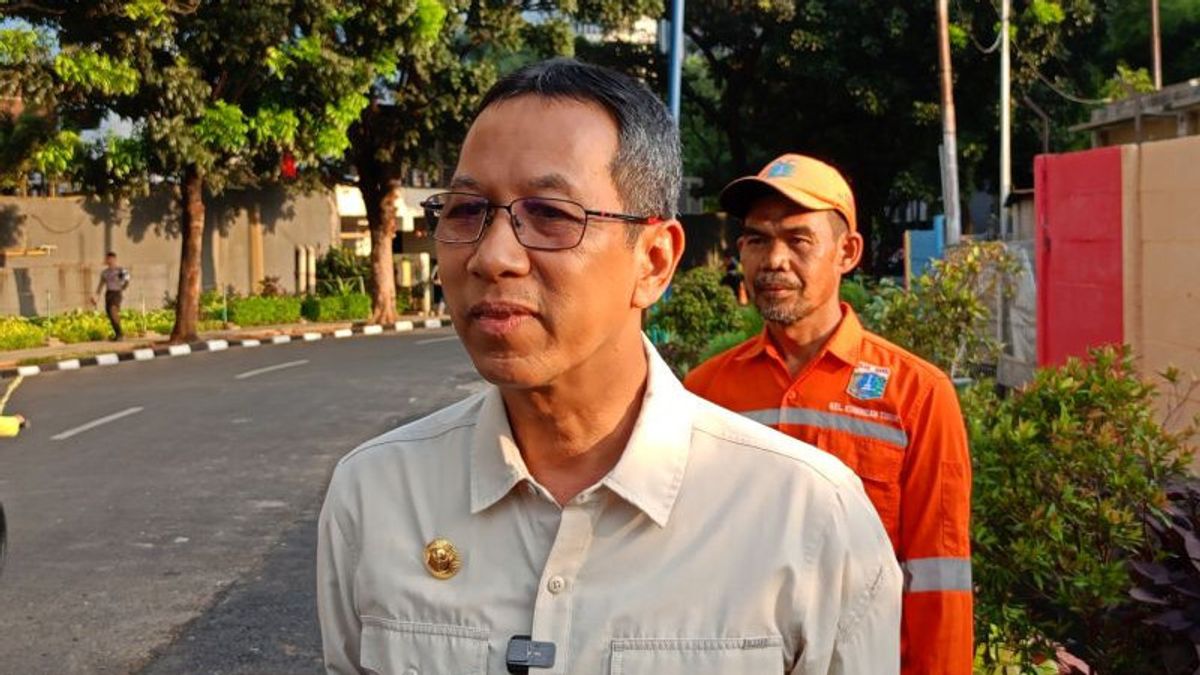 Pj Gubernur DKI Heru Budi Janji Setarakan Gaji PJLP Sesuai UMP 2023