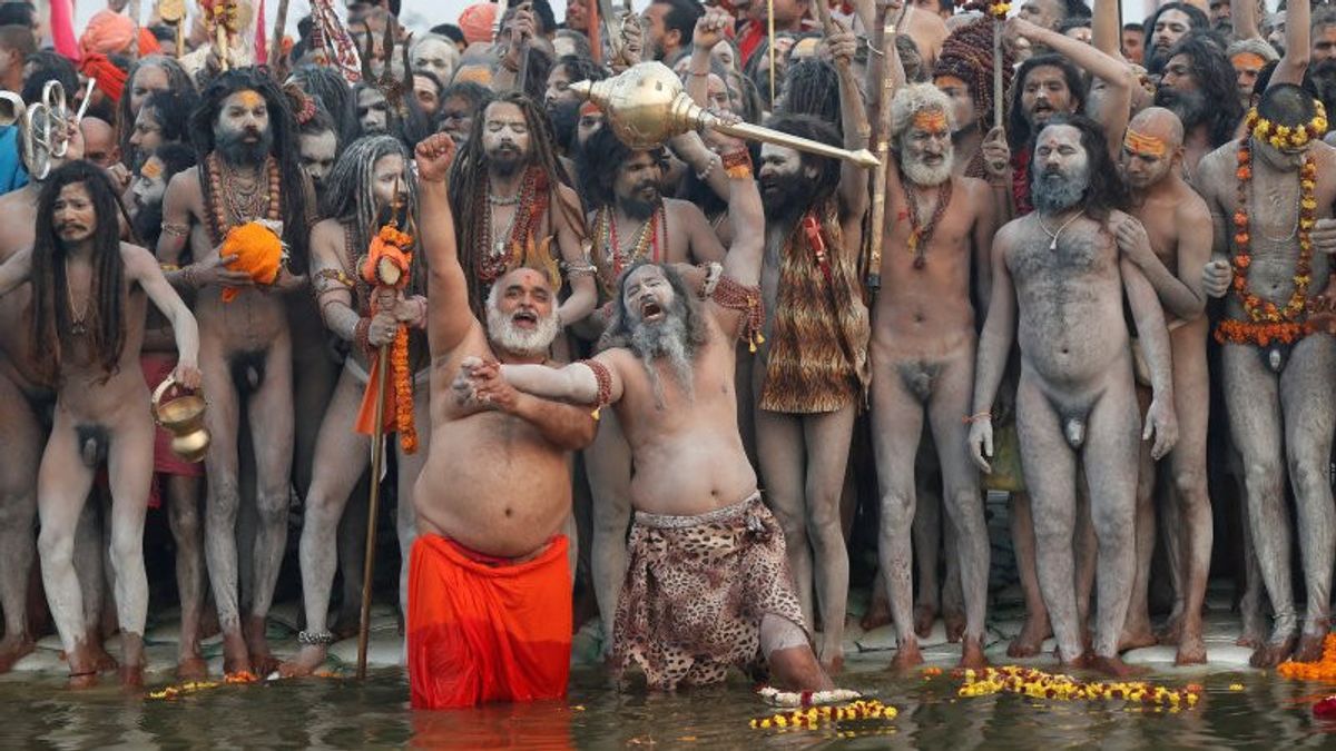 The Ganga River Holy Bathing Ceremony In The Middle Of COVID
