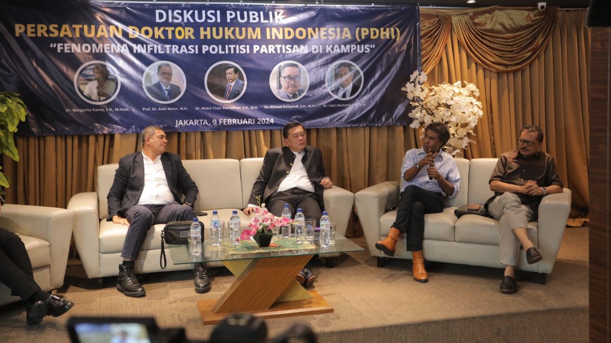 Professe de Droit S'appelle à la critique du recteur à Jokowi pour l'imbat Prabowo-Gibran