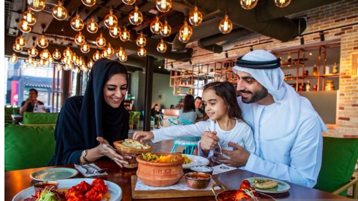 rallah à Dubaï avec des voyages culturels et des activités encourageantes pour les enfants