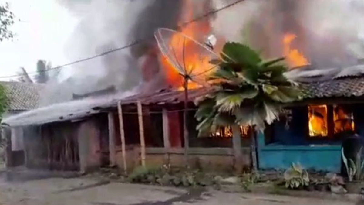 Kebakaran di OKU Sumsel: Enam Rumah Ludes Dilalap Api Akibat Didugan Akibat Korsleting Listrik