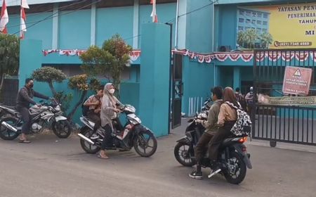 Tekan Polusi Udara, Pemkot Tangsel Larang Pelajar Bawa Motor ke Sekolah