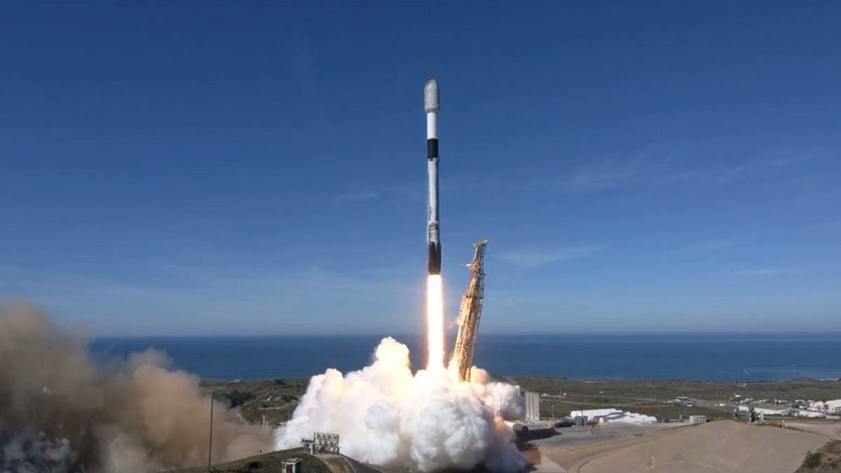 SpaceXトランスポーターミッションの3つの衛星が姿を消したとされています