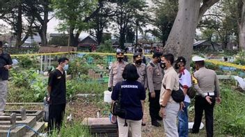 Polres Malang Bongkar Makam Korban Meninggal di Aliran Sungai Bendungan untuk Diotopsi