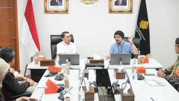 Menbud Fadli Zon Dorong Festival Banyumas Ngibing Masuk Agenda Nasional