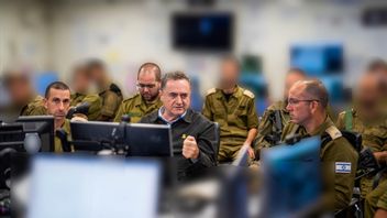 Israeli Defense Minister: Hamas Must Strip Weapons And Free Hostages Or Gaza Will Be Destroyed