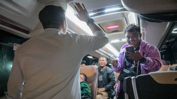 Pastikan Perjalanan Aman, Lancar, dan Nyaman, Seskab Tinjau Puncak Arus Balik Lebaran 2026