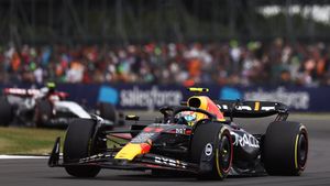 Sergio Perez Tak Ambil Pusing dengan Rumor Nasibnya di Red Bull Racing