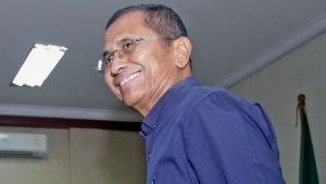 Dahlan Iskan Jadi Tersangka Penggelapan dan Pemalsuan Surat