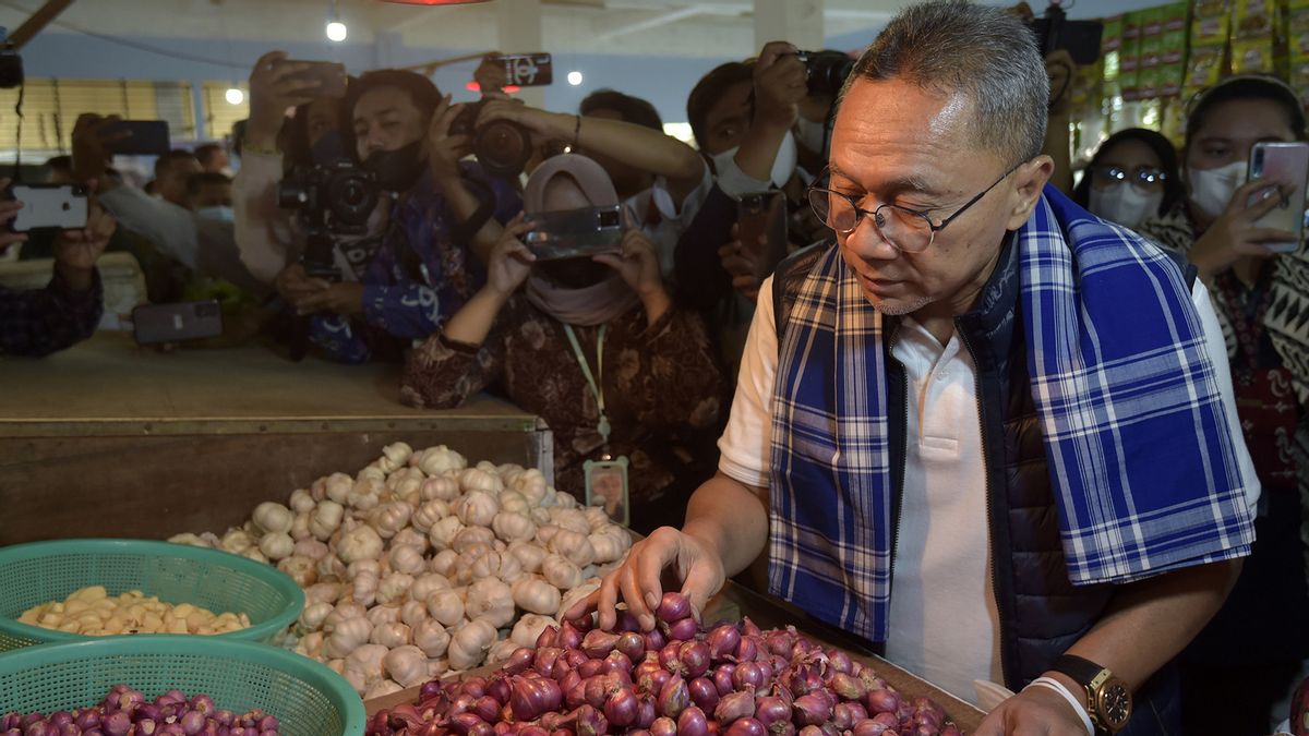 Trade Minister Zulhas Asks Local Governments To Contribute To Prices Of Basic Needs: Just Go To The Market, Isn't It The Governor?