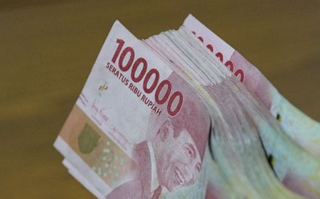 Rupiah Awal Pekan Masih Berada di Level Rp13.000-an