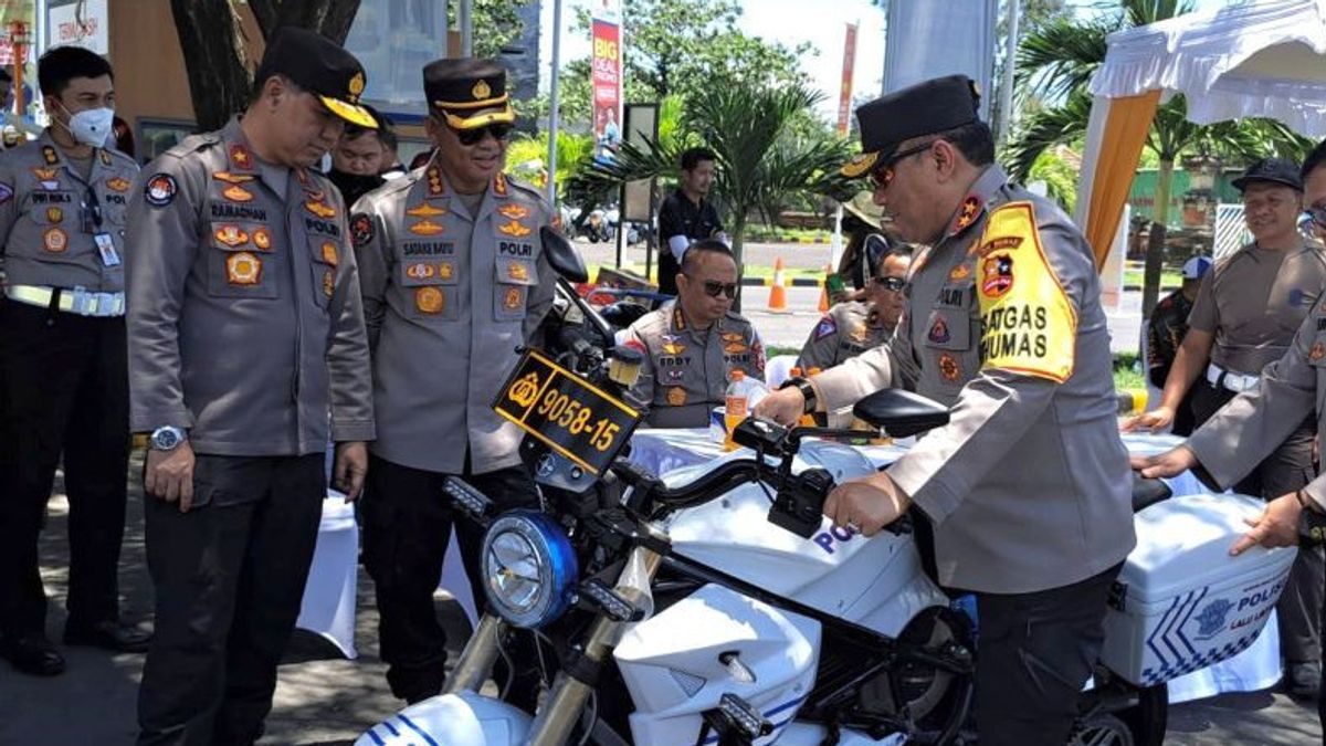 Polri Cek Kesiapan Kendaraan Listrik Pengamanan KTT G20 Bali