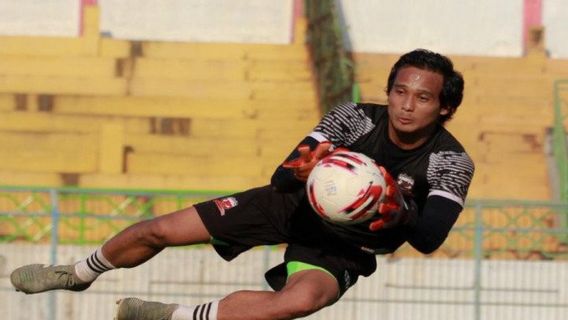  Jauhi Risiko Cedera, Kiper Madura United Hindari Tarkam dan Pilih <i>Fun Football</i>