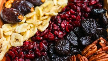 Rows Of Dry Fruits That Should Not Be Consumed By Diabetics