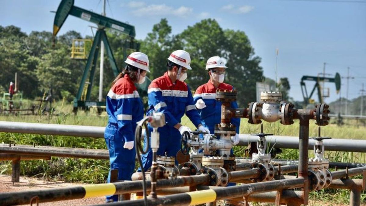 生産415,000 BOPD、PHEサンバン68%の国内石油生産