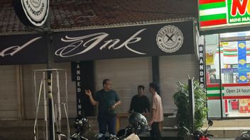 Russian Caucasians Who Rage Damaged Restaurant Property In Seminyak Bali With Their Elbows Arrested