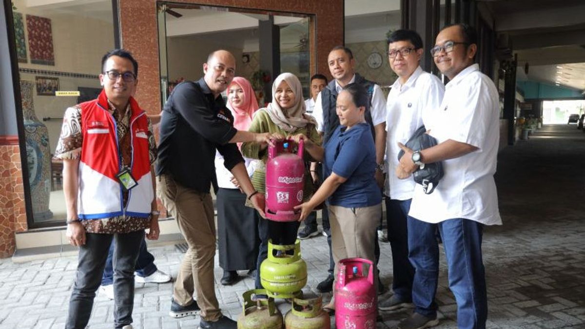 Disidak Petugas, Sejumlah Kafe di Kediri Tepergok Pakai Elpiji Bersubsidi