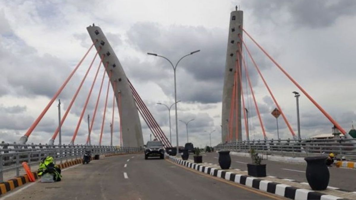 乔科维总统定于10月21日在吉隆坡南加里曼丹的阿拉克巴里托桥揭幕