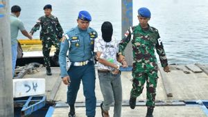 Indonesian Navy Fails To Smuggle Methamphetamine From Malaysia
