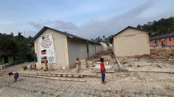 Construction de 16 294 Huntara victimes de la catastrophe d'Aceh: 3 248 achevés, 13 046 en cours de construction