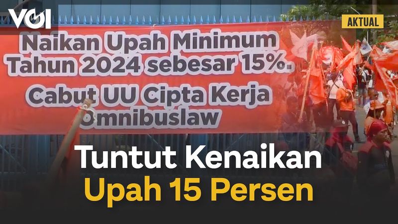 VIDEO: Tuntut Kenaikan Upah Dan Cabut UU Cipta Kerja, Ratusan Buruh ...