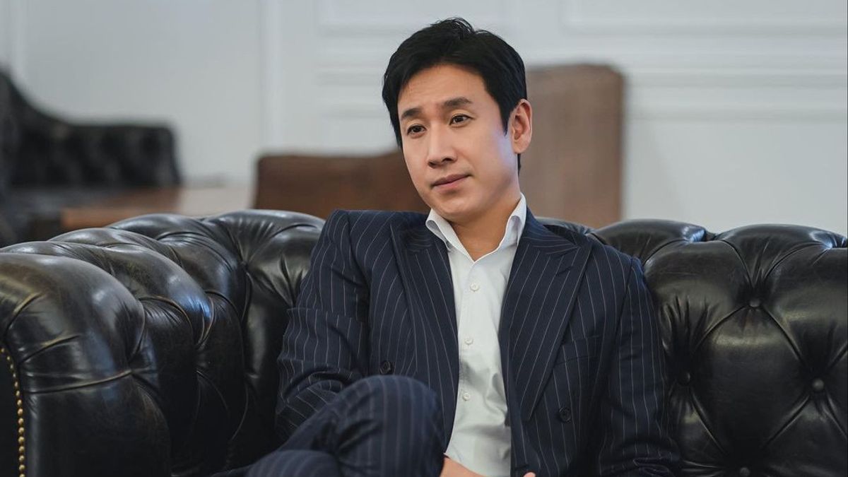 Bong Joon Ho lance une enquête sur le cas de Lee Sun Kyun