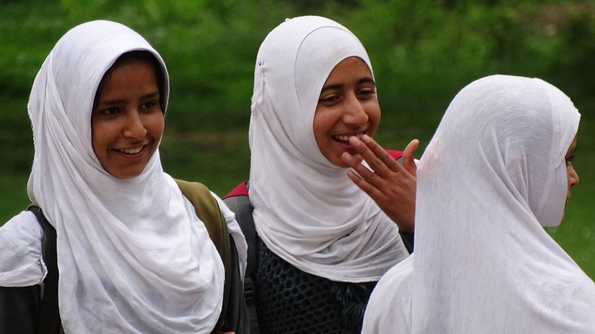 Pelajar Muslim India Sebut Larangan Jilbab dan Mengusir Gadis-gadis Berhijab Merupakan Bentuk Penghinaan