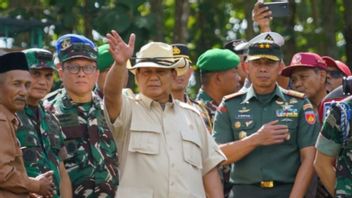 Defense Minister Prabowo Reviewed The Installation Of Clean Water Pipes In Gunungkidul