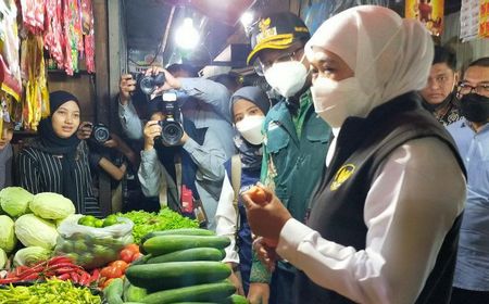 Gubernur Jatim Khofifah Pastikan Suplai Bahan Pokok saat Ramadan Stabil