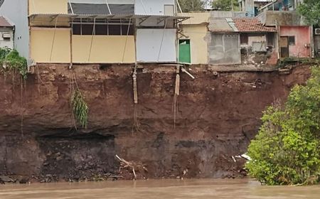 Tebing Sungai Klawing Dekat Rumah Warga Longsor, Pemda Purbalingga Diminta Bertindak