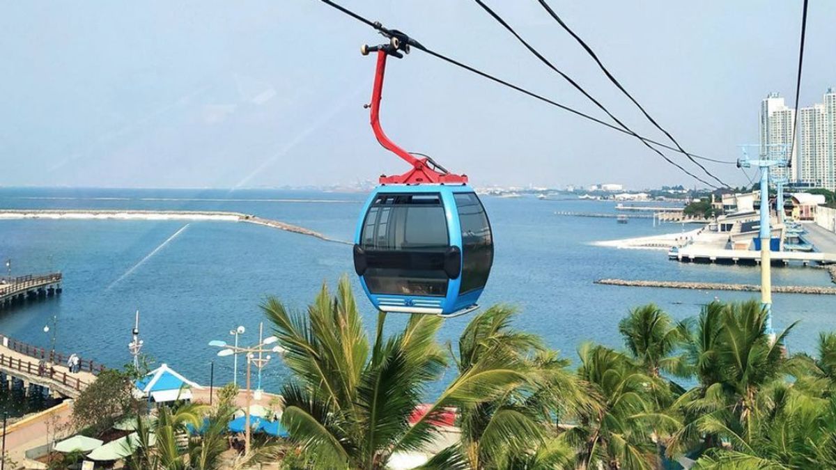 極端な気象の可能性は、クリスマス休暇中にジャカルタの地元観光客の訪問を増加させます