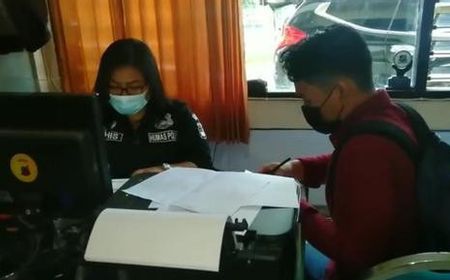 Dibawa ke Kantor Polisi, Arkham yang Komentar Gibran ‘Tahunya Cuma Dikasih Jabatan’ Minta Maaf