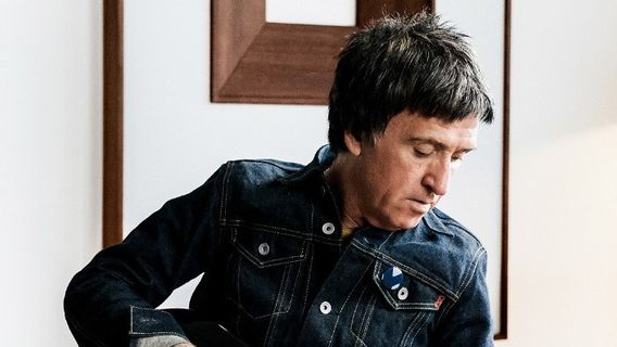 与Fender合作,Johnny Marr推出了限量版吉他